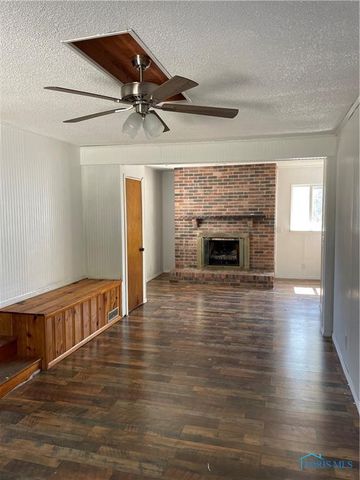 5523 Fenwick Drive, Toledo, OH 43623