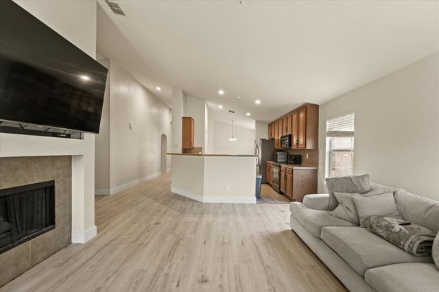 4516 Fox Sedge Lane, Denton, TX 76208