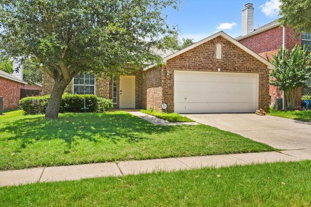 4516 Fox Sedge Lane, Denton, TX 76208