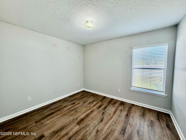 929 RAINDROP Lane, Middleburg, FL 32068