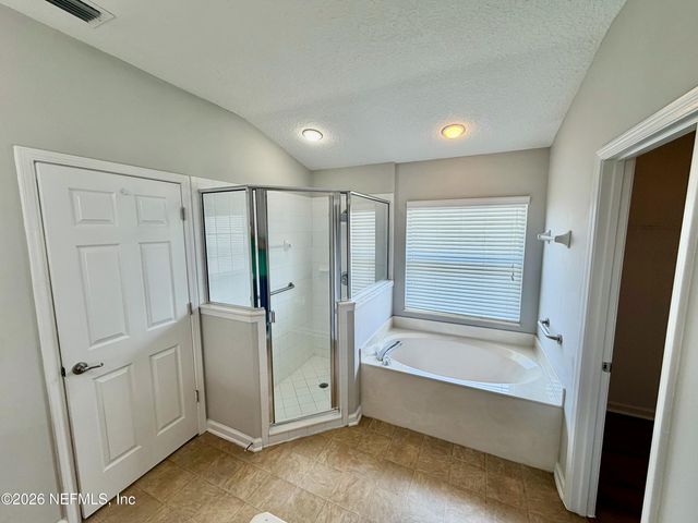 929 RAINDROP Lane, Middleburg, FL 32068