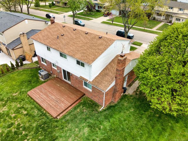 4021 Augustine Drive, Sterling Heights, MI 48310