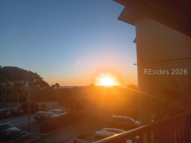 40 Folly Field Rd Apt B222, Hilton Head Island, SC 29928
