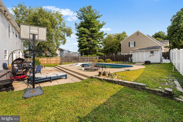 220 CHAMPION WAY, Sewell, NJ 08080