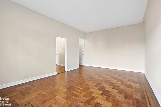 140 E 95th St Apt 5C, New York City, NY 10128