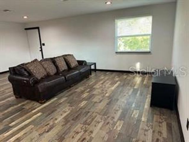 2400 10TH STREET, Orlando, FL 32820