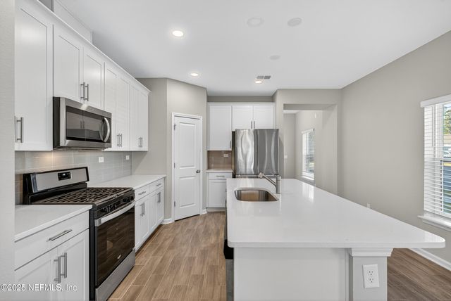 75598 BLACKBIRD Drive, Yulee, FL 32097