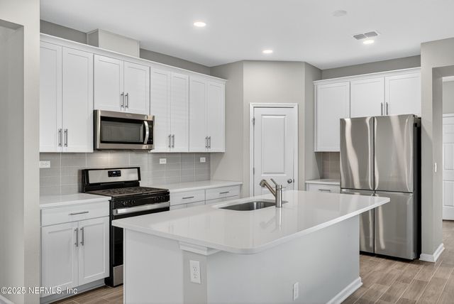 75598 BLACKBIRD Drive, Yulee, FL 32097