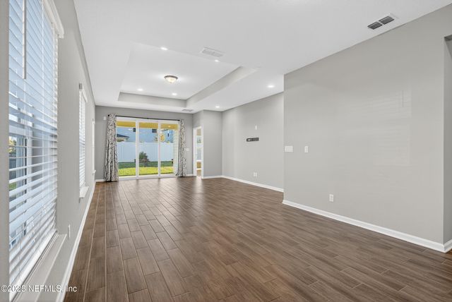 75598 BLACKBIRD Drive, Yulee, FL 32097