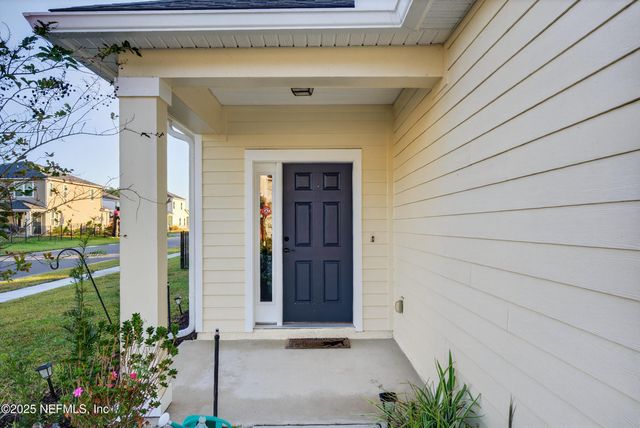 75598 BLACKBIRD Drive, Yulee, FL 32097