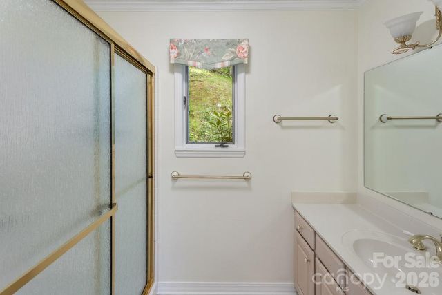 1126 Scenic Circle, Waynesville, NC 28786