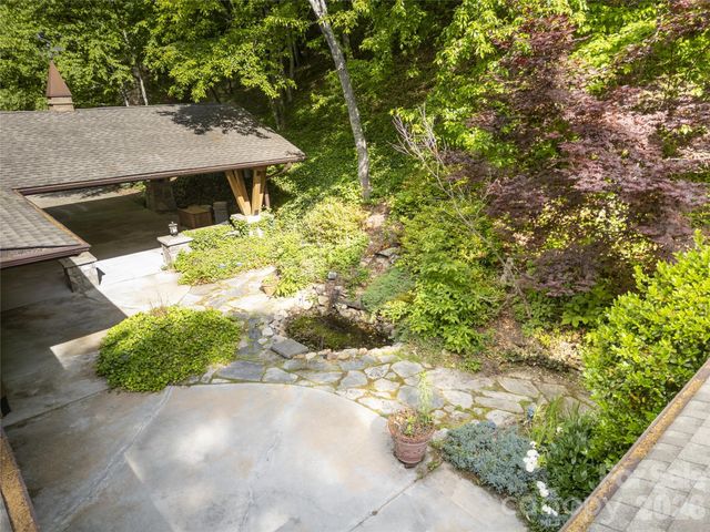 1126 Scenic Circle, Waynesville, NC 28786