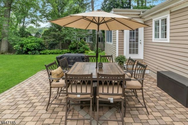 2640 Crest Ln, Scotch Plains Twp., NJ 07076