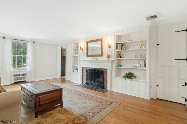 2640 Crest Ln, Scotch Plains Twp., NJ 07076