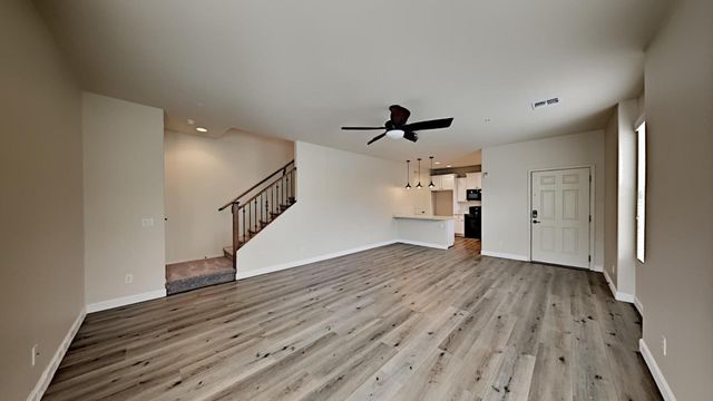 4703 E Waterman Street 102, Gilbert, AZ 85297