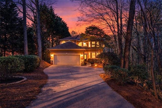 1854 Buford Dam Road, Buford, GA 30518