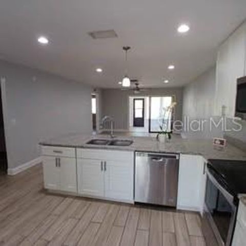 2130 BANCROFT PLACE E, Palm Harbor, FL 34683