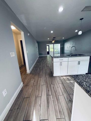 2130 BANCROFT PLACE E, Palm Harbor, FL 34683