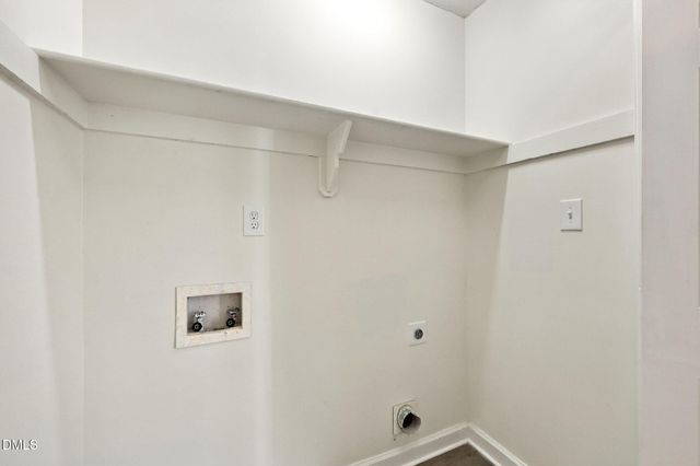 824 Elbridge Drive, Raleigh, NC 27603