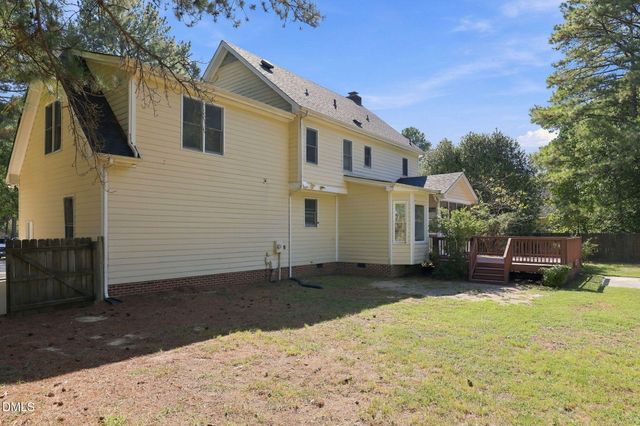 824 Elbridge Drive, Raleigh, NC 27603