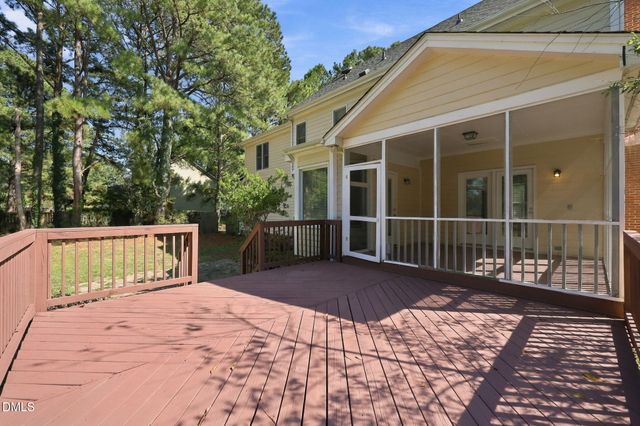 824 Elbridge Drive, Raleigh, NC 27603