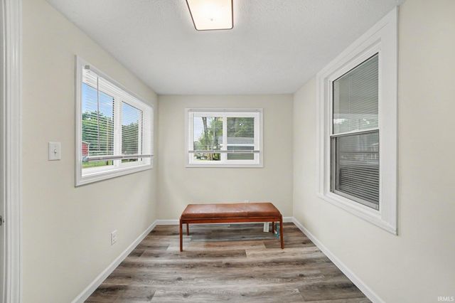 54327 Hastings Street, Elkhart, IN 46514