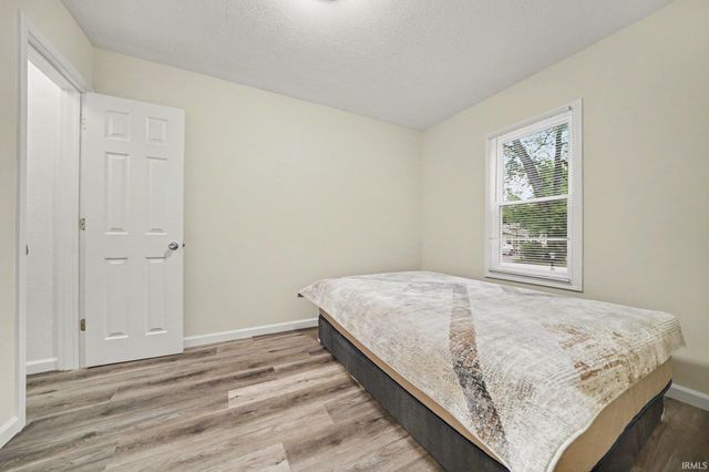 54327 Hastings Street, Elkhart, IN 46514