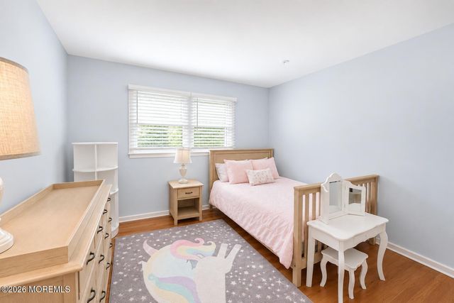 10 Violante Court, Eatontown, NJ 07724