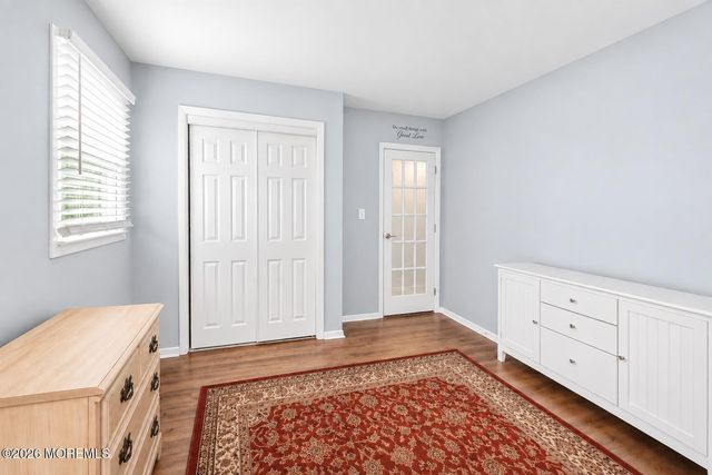 10 Violante Court, Eatontown, NJ 07724