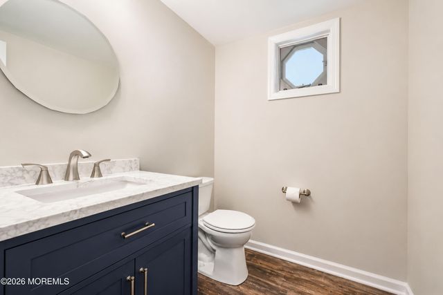 10 Violante Court, Eatontown, NJ 07724