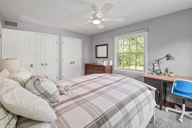 4801 Larkspur Lane, Edina, MN 55435