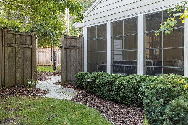 4801 Larkspur Lane, Edina, MN 55435