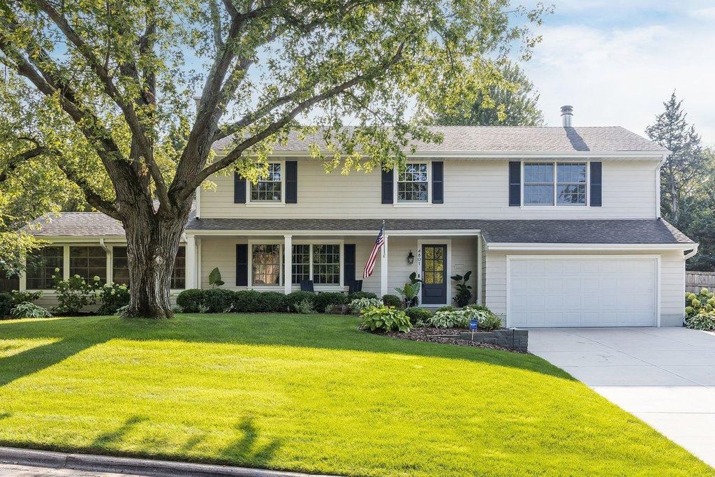 4801 Larkspur Lane, Edina, MN 55435 — exterior