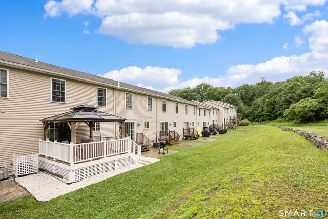 180 Grilleytown Road 17, Waterbury, CT 06704