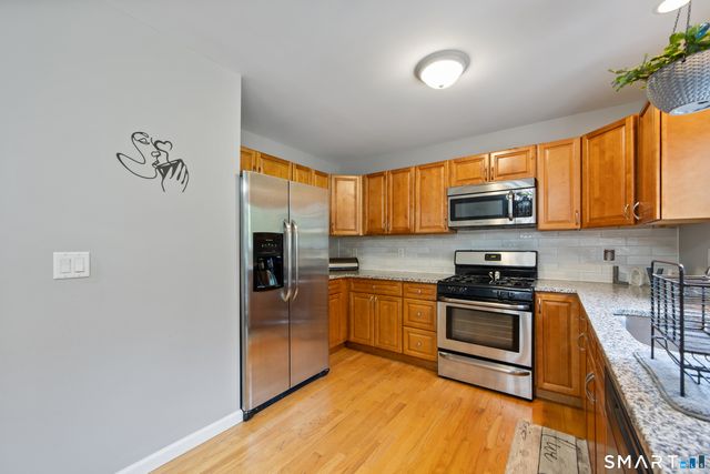 180 Grilleytown Road 17, Waterbury, CT 06704