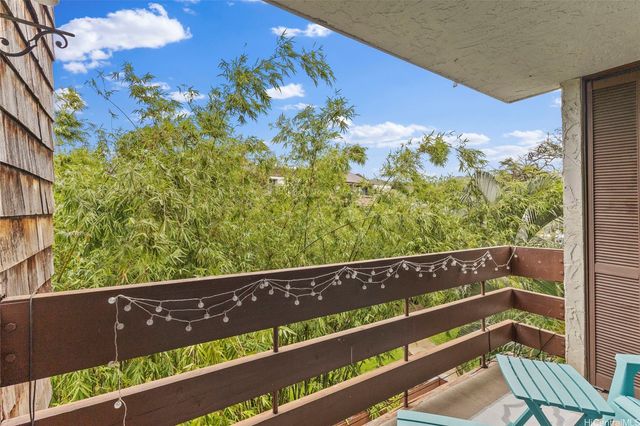 1015 Aoloa Place 313, Kailua, HI 96734
