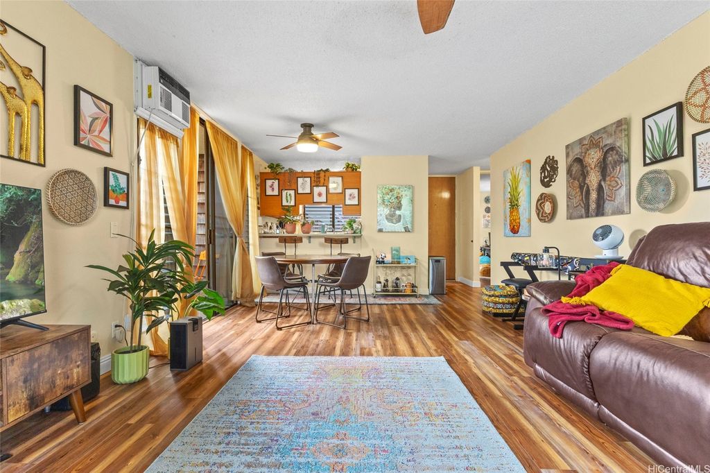 1015 Aoloa Place 313, Kailua, HI 96734