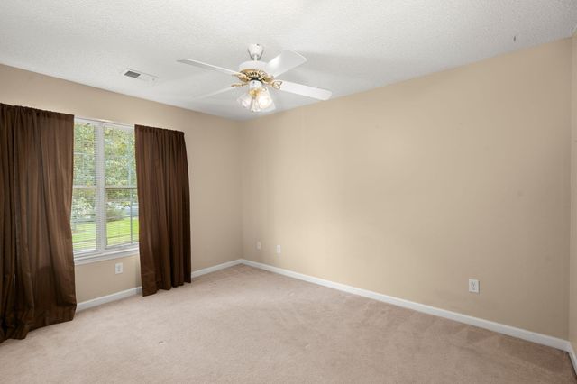 142 Adthan Circle, Goose Creek, SC 29445