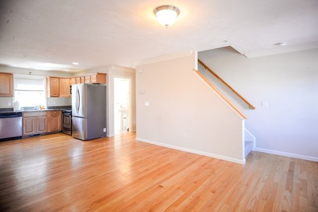 22 Merrimac Way B, Tyngsborough, MA 01879