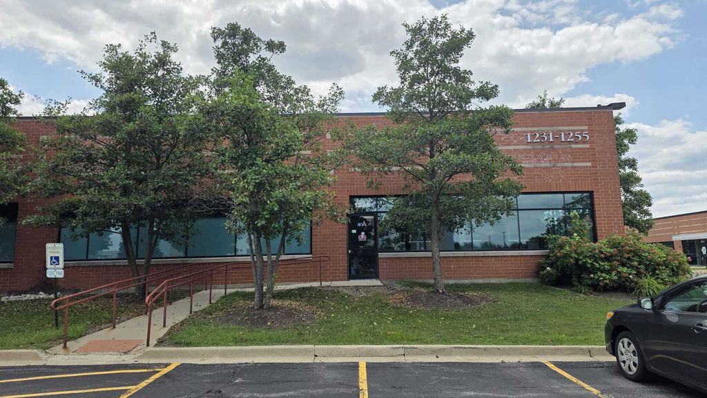1235 Windham Parkway, Romeoville, IL 60446