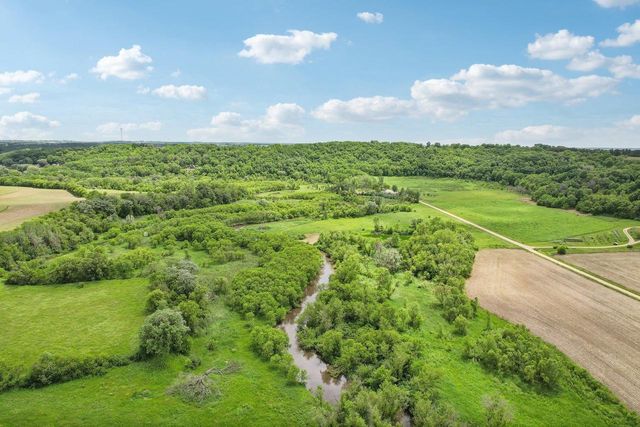 180 County Road F, Blanchardville, WI 53516