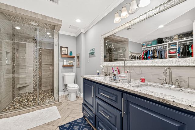 7823 Winehill Lane, Houston, TX 77040