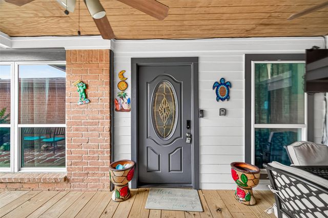 7823 Winehill Lane, Houston, TX 77040