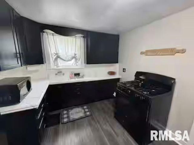 803 S 13TH Street, Pekin, IL 61554
