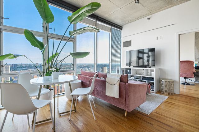 1720 S Michigan Avenue 2609, Chicago, IL 60616