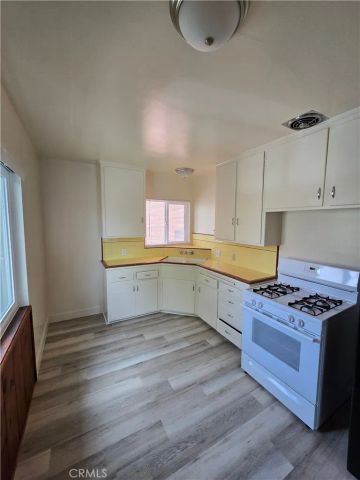 502 Cypress Avenue, Burbank, CA 91502