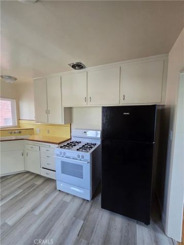 502 Cypress Avenue, Burbank, CA 91502