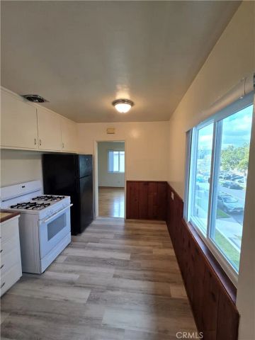 502 Cypress Avenue, Burbank, CA 91502