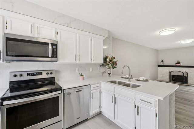 1980 S Hannibal Street C, Aurora, CO 80013