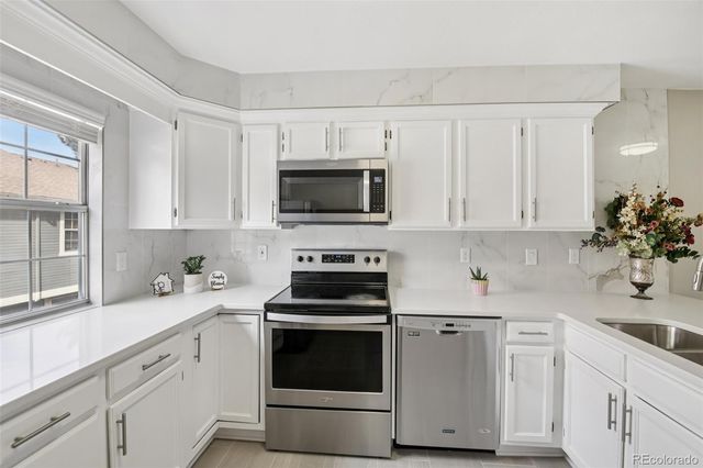 1980 S Hannibal Street C, Aurora, CO 80013